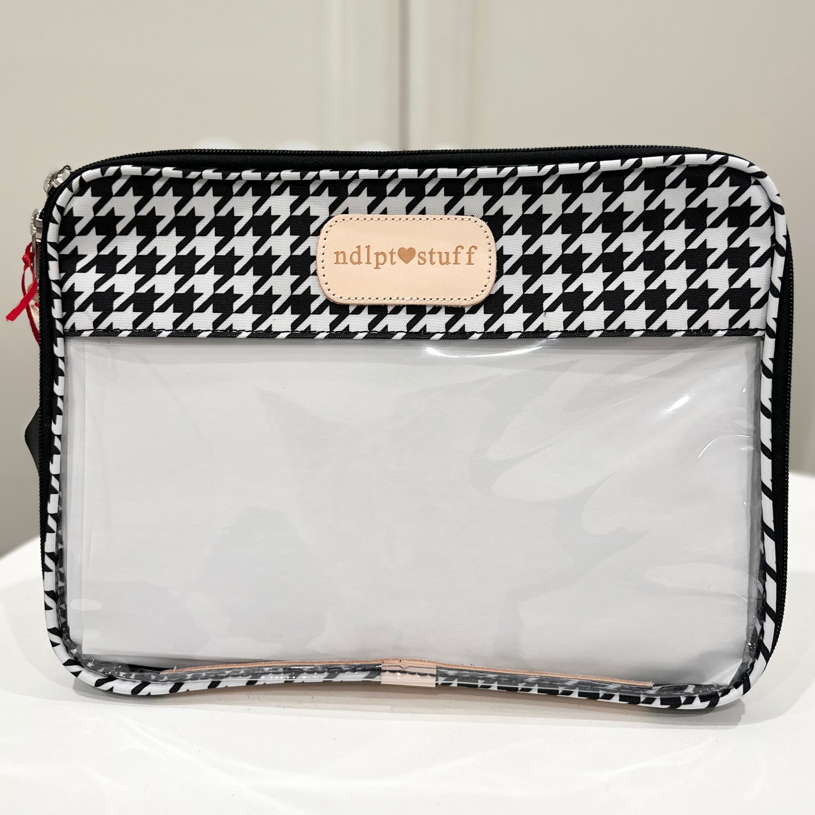 Canvas Folio + ndlpt stuff w/ hrt Pre Stamp