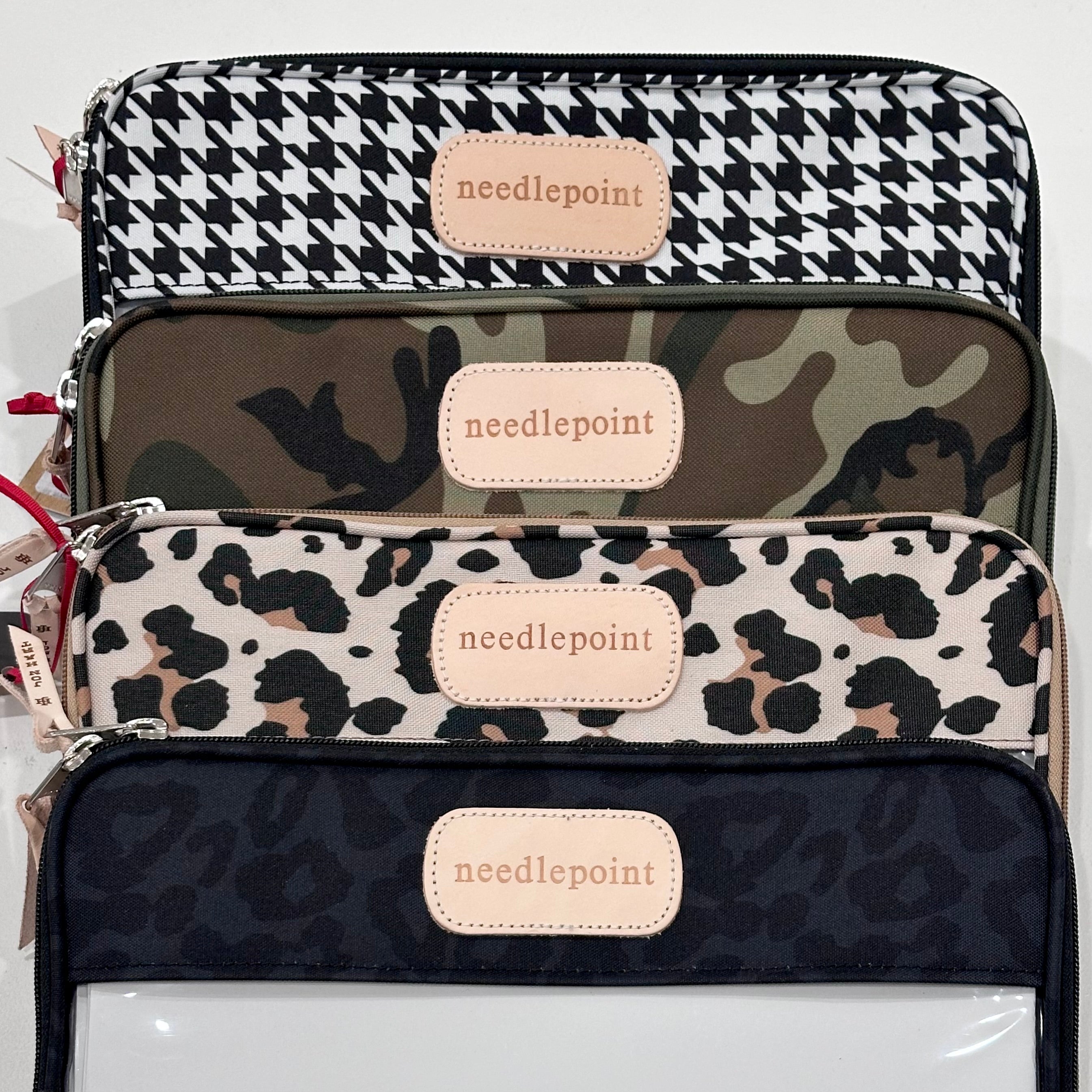 Canvas Folio + needlepoint Pre Stamp