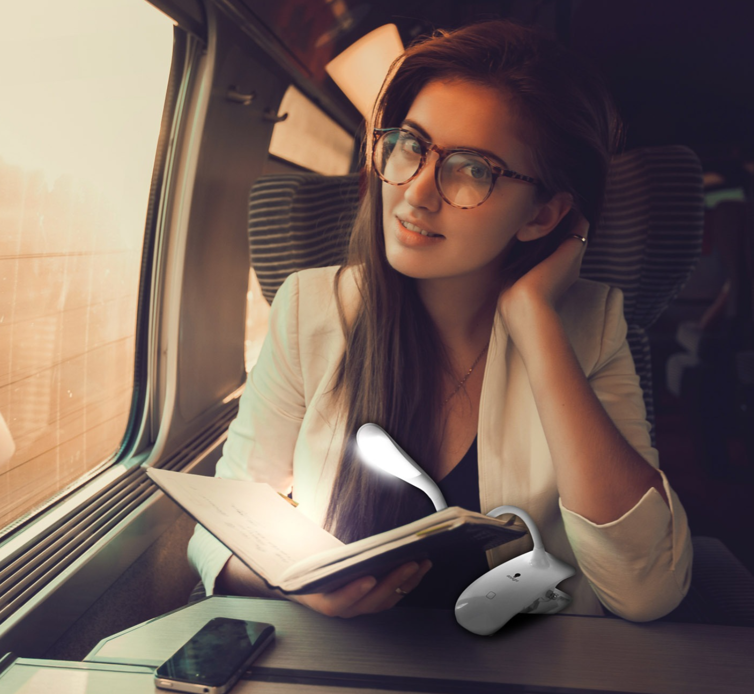 Smart Clip-on Lamp