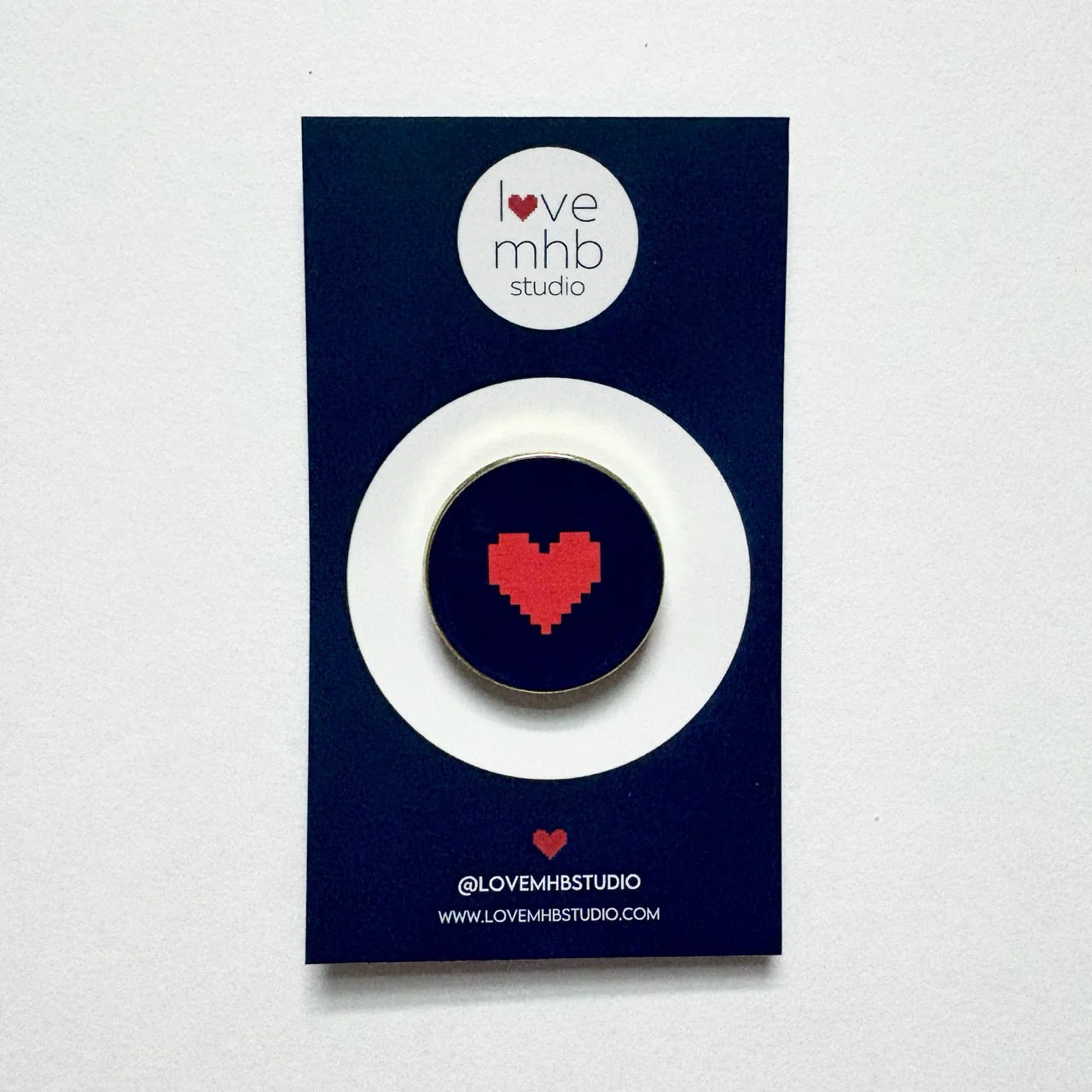 Needle Minders
