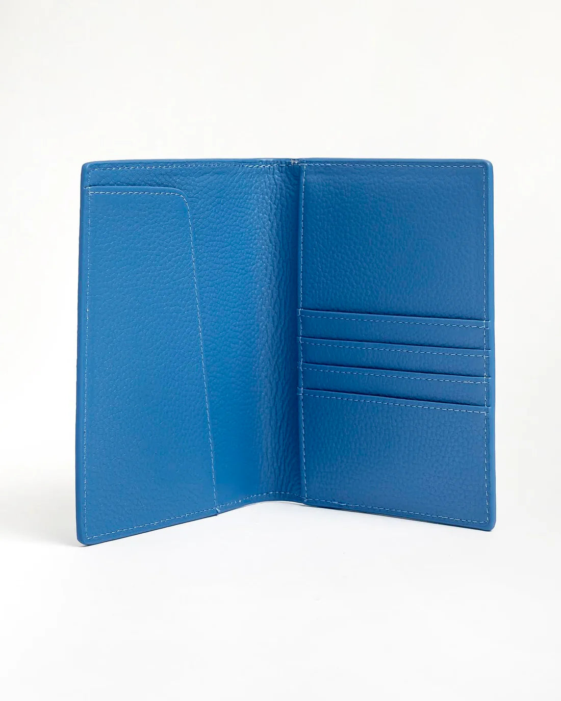 Self Finishing Passport Cover (Rachel Barri)