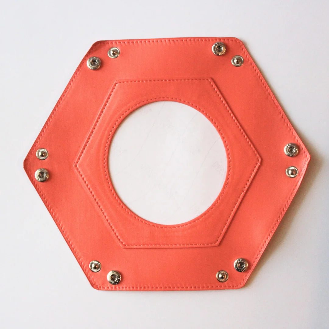 Self-Finishing Hexagon Snap Tray
