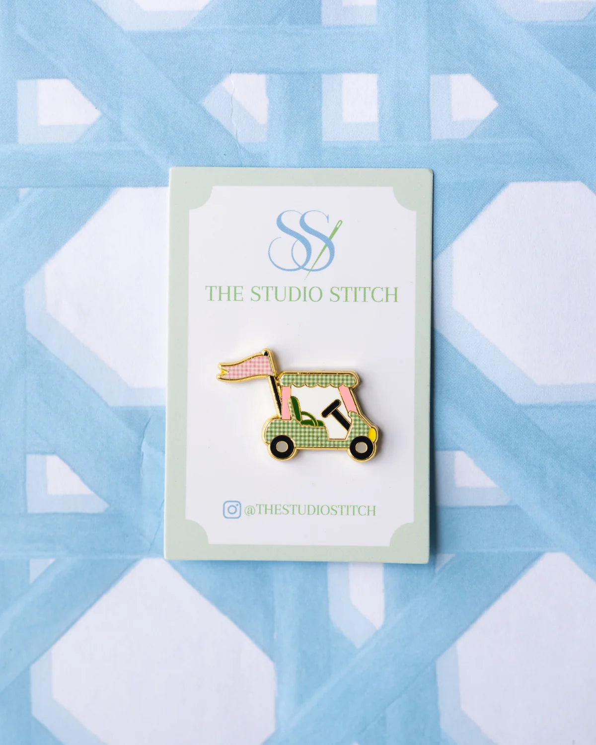 Needle Minders