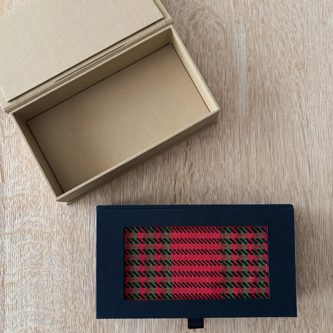 Linen Keepsake Box (self-finishing)