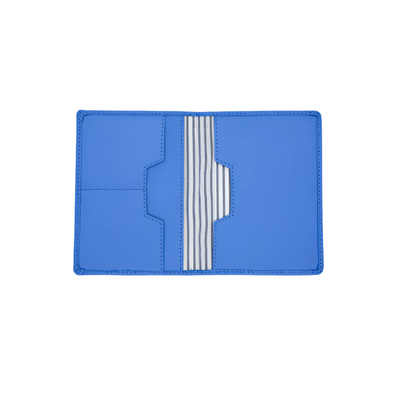 Self Finishing Passport Cover (Tilli Tomas)