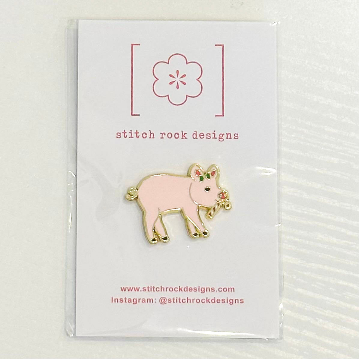 Needle Minders