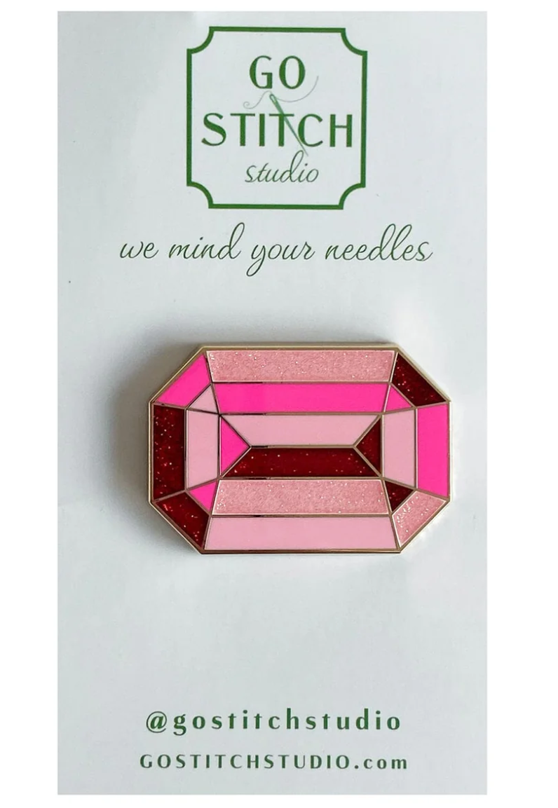 Needle Minder