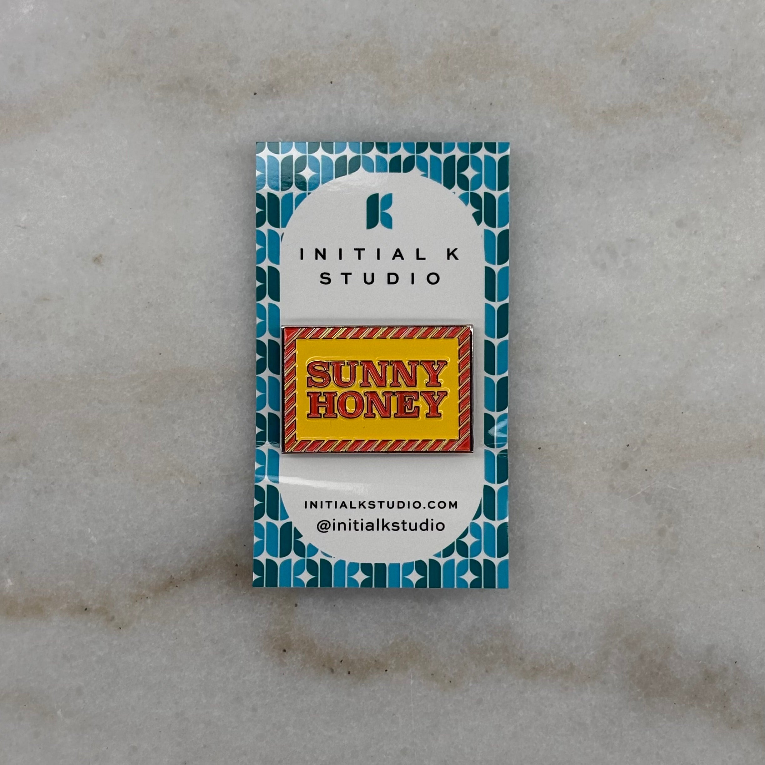 Needle Minders