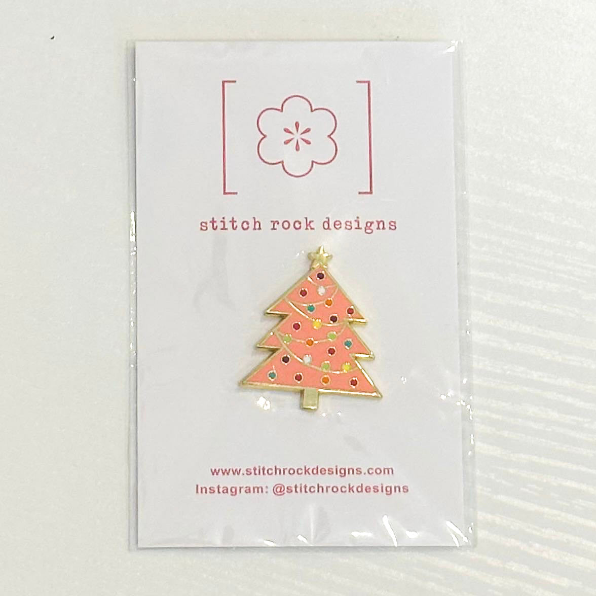 Needle Minders